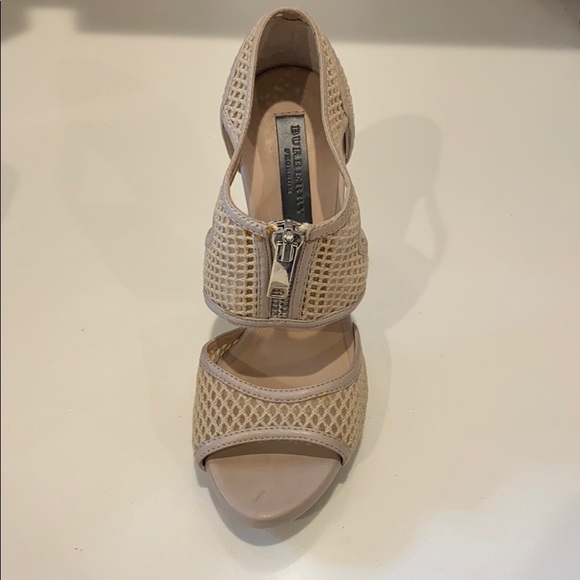 Burberry Mesh Stilletto size 8 - Picture 5 of 12